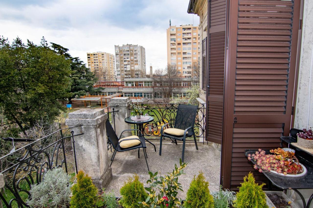 Apartment Ana Pula Bagian luar foto
